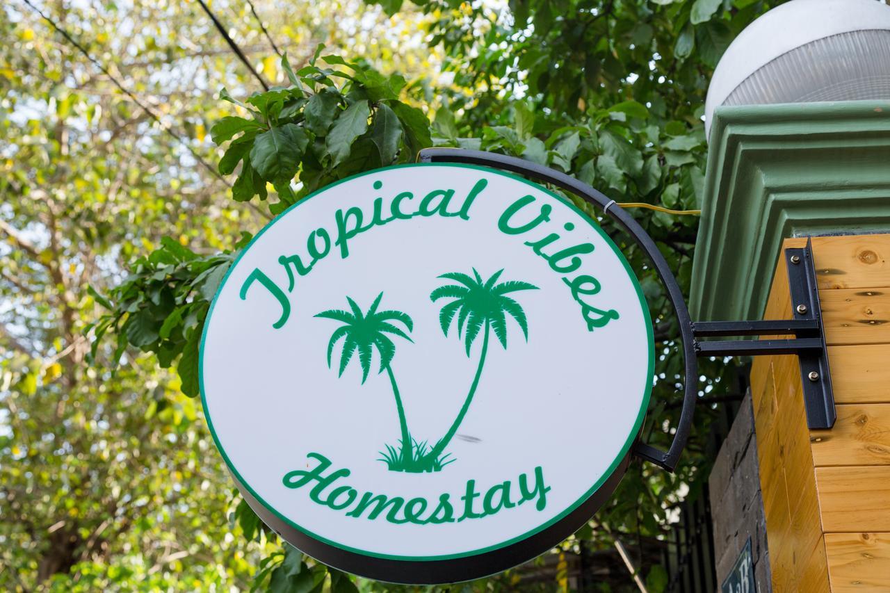 Tropical Vibes Homestay Хошимин Екстериор снимка