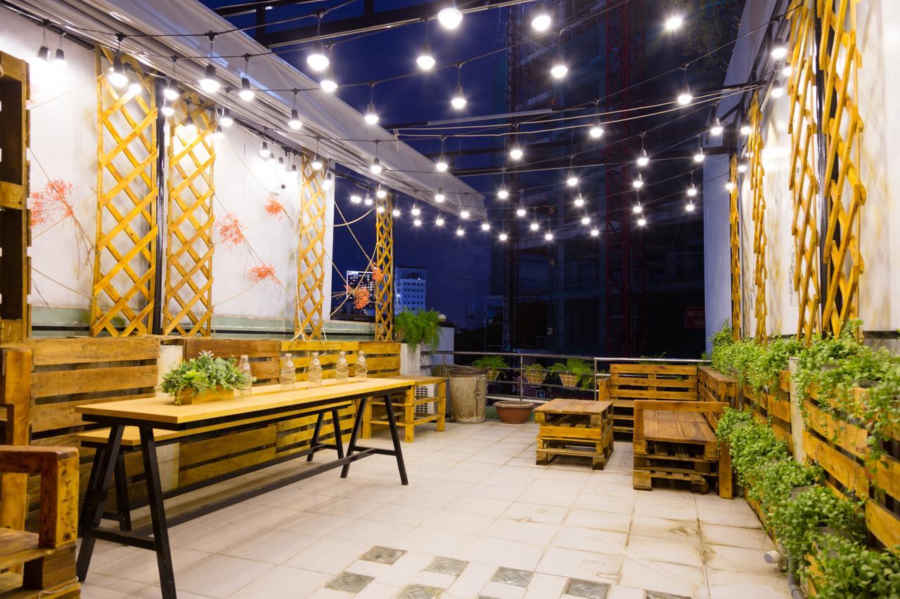 Tropical Vibes Homestay Хошимин Екстериор снимка